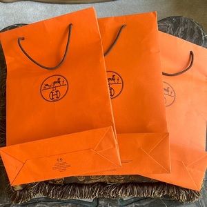 Medium Hermes bags